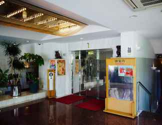 Lobi 2 Hotel New Century