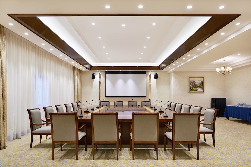 Functional Hall 3 Four Points By Sheraton Heyuan Resort