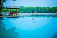 Swimming Pool Okvin River Villa