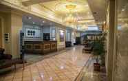 Lobi 4 Grand Hotel Eurasia