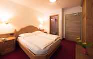 ห้องนอน 3 Berghotel Zum Zirm