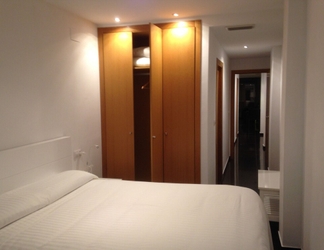 Bedroom 2 SI Rooms Puerta del Sol