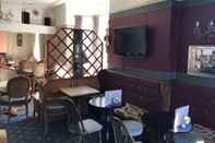Quầy bar, cafe và phòng lounge Chad Hill Hotel