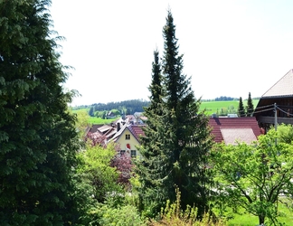 Exterior 2 Gasthaus Zur Linde