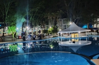 สระว่ายน้ำ Hotel Água das Araras