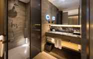 Toilet Kamar 4 Novotel Shanghai Clover