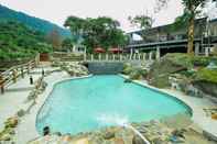 Hồ bơi Ti Court Relaxing Spa Resort
