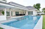 Swimming Pool 5 Tulip House Pool Villa Hua Hin