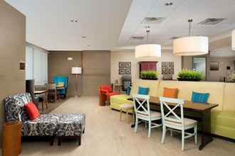 Lobi 4 Home2 Suites by Hilton Denver International Airport