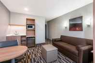 Ruang Umum Microtel Inn & Suites By Wyndham New Martinsville