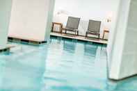 Swimming Pool Hotel Thalhof am See