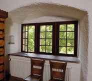 Bedroom 2 Youth Hostel Mariastein