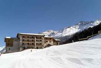 Exterior 4 Hotel Club mmv Val Cenis