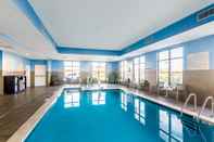 Swimming Pool Hampton Inn Oklahoma City Northeast