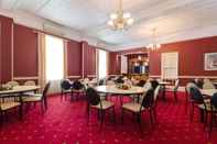 Functional Hall Criterion Hotel Warwick