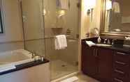 ห้องน้ำภายในห้อง 7 SpareTime Resorts at The Signature Condo Hotel
