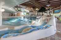Swimming Pool Hotell Kringelstaden