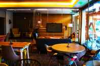 Bar, Kafe dan Lounge Theano Hotel