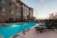สระว่ายน้ำ Residence Inn by Marriott Austin Airport