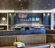 Lobby 5 SpringHill Suites by Marriott Cleveland Independence