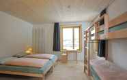 Bilik Tidur 7 Youth Hostel St. Moritz