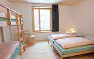 Bedroom 6 Youth Hostel St. Moritz
