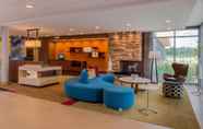 Lobi 3 Fairfield Inn & Suites by Marriott Huntington