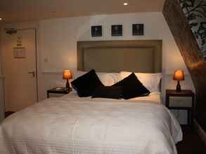 Kamar Tidur 4 The Blue Boar