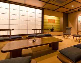 Lobby 2 Laforet Ito Onsen Yunoniwa