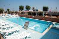 Swimming Pool Hotel Arizona