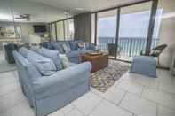 Common Space Edgewater Beach & Golf Resort by Panhandle Getaways