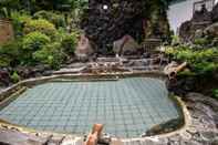 Kolam Renang Midoriya Ryokan Kichiemon