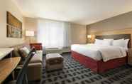 Phòng ngủ 2 TownePlace Suites Pittsburgh Airport/Robinson Township