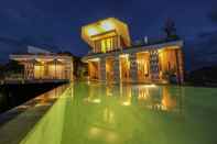 Kolam Renang Seven Havens Residence