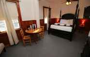 Kamar Tidur 6 Nags Head Beach Inn by KEES Vacations