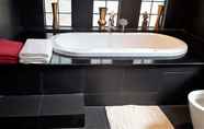 In-room Bathroom 6 Private Pool Villas Phuket - Mandala Arnalia