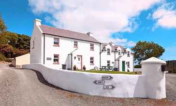 Exterior 4 Millers Close Holiday Cottages