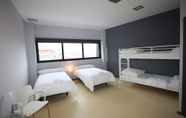 Bedroom 6 Kaps Hostel Vigo