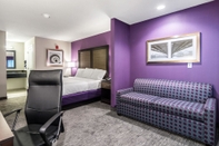 Bilik Tidur Econo Lodge Inn & Suites North Little Rock near Riverfront