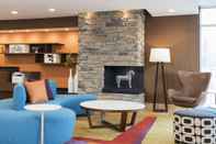 Lobi Fairfield Inn & Suites Medina