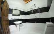 Toilet Kamar 4 Balaji Ocean View