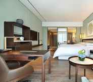 Bedroom 4 Sheraton Grand Hangzhou Binjiang Hotel