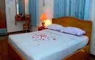 Kamar Tidur 2 Lucky Hotel