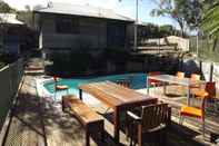 Swimming Pool Fraser Island Retreat