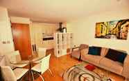 Ruang untuk Umum 2 Zen Apartments - City Airport London