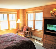 Bedroom 5 Buffalo Lodge 3 Bed 3 Bath