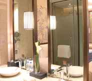 Toilet Kamar 7 Grand Mercure Zhengzhou West