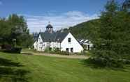 Exterior 2 Stronavaich Cairngorm Guest House