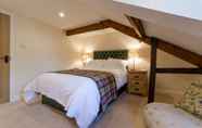 Bedroom 6 No93 Oower Hoose