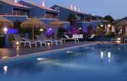 Kolam Renang 2 Aldeia Azul Resort